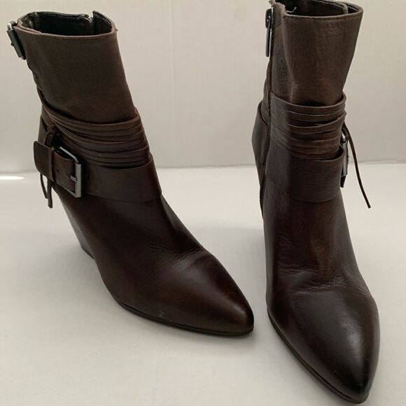 Vince Camuto Rhiannon Buckle Ankle Boot Dark Brown - Picture 4 of 11